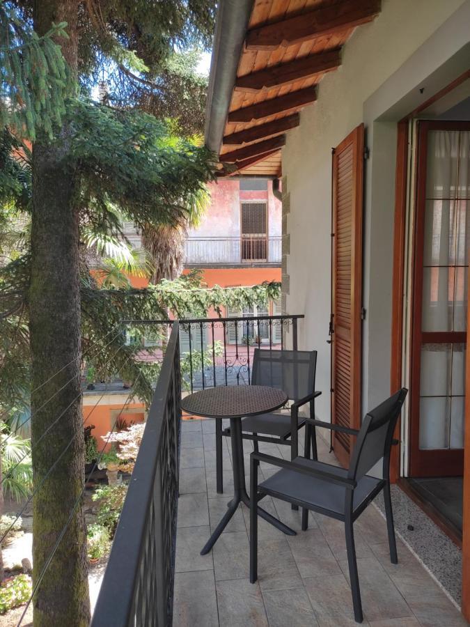 Iseolakerental - La Filandina Riva di Solto Exterior foto