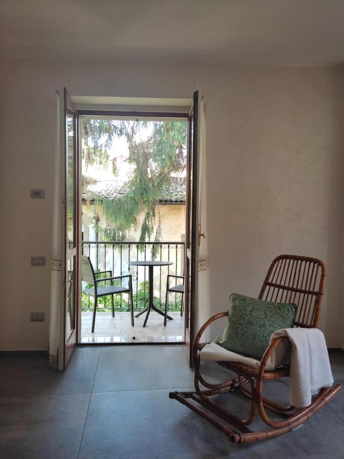 Iseolakerental - La Filandina Riva di Solto Exterior foto