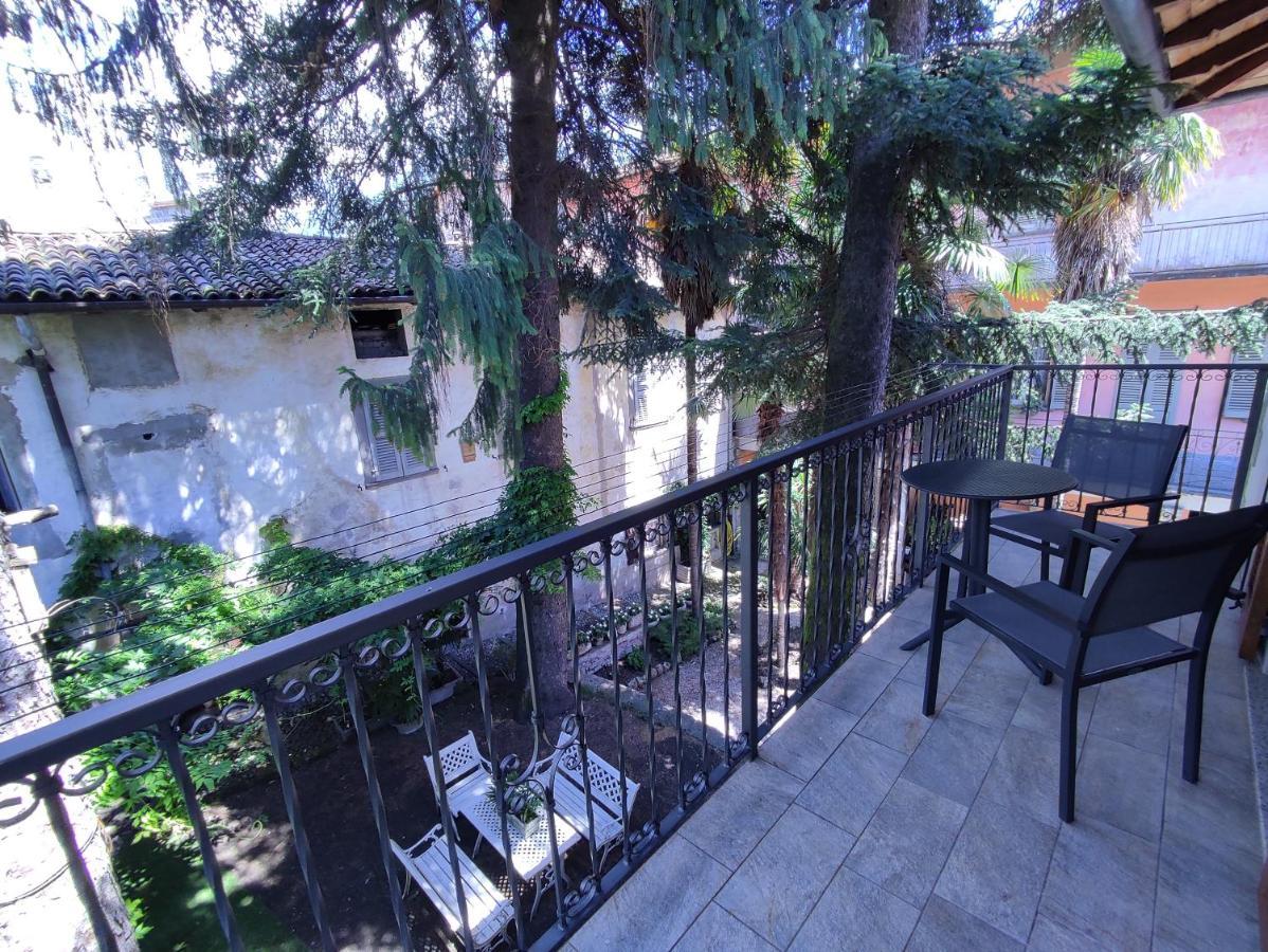 Iseolakerental - La Filandina Riva di Solto Exterior foto
